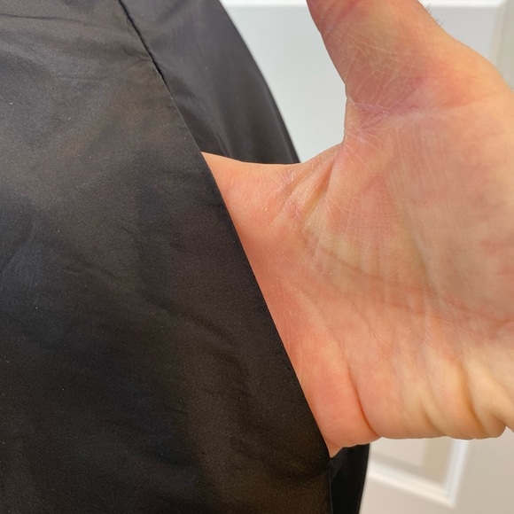 Marciano black 💯 silk high waisted party skirt - Picture 4 of 10